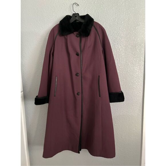 Coat WARM Maroon color Long fur lined extra warm Fur collar & Cuffs Sz 18 - Picture 1 of 9